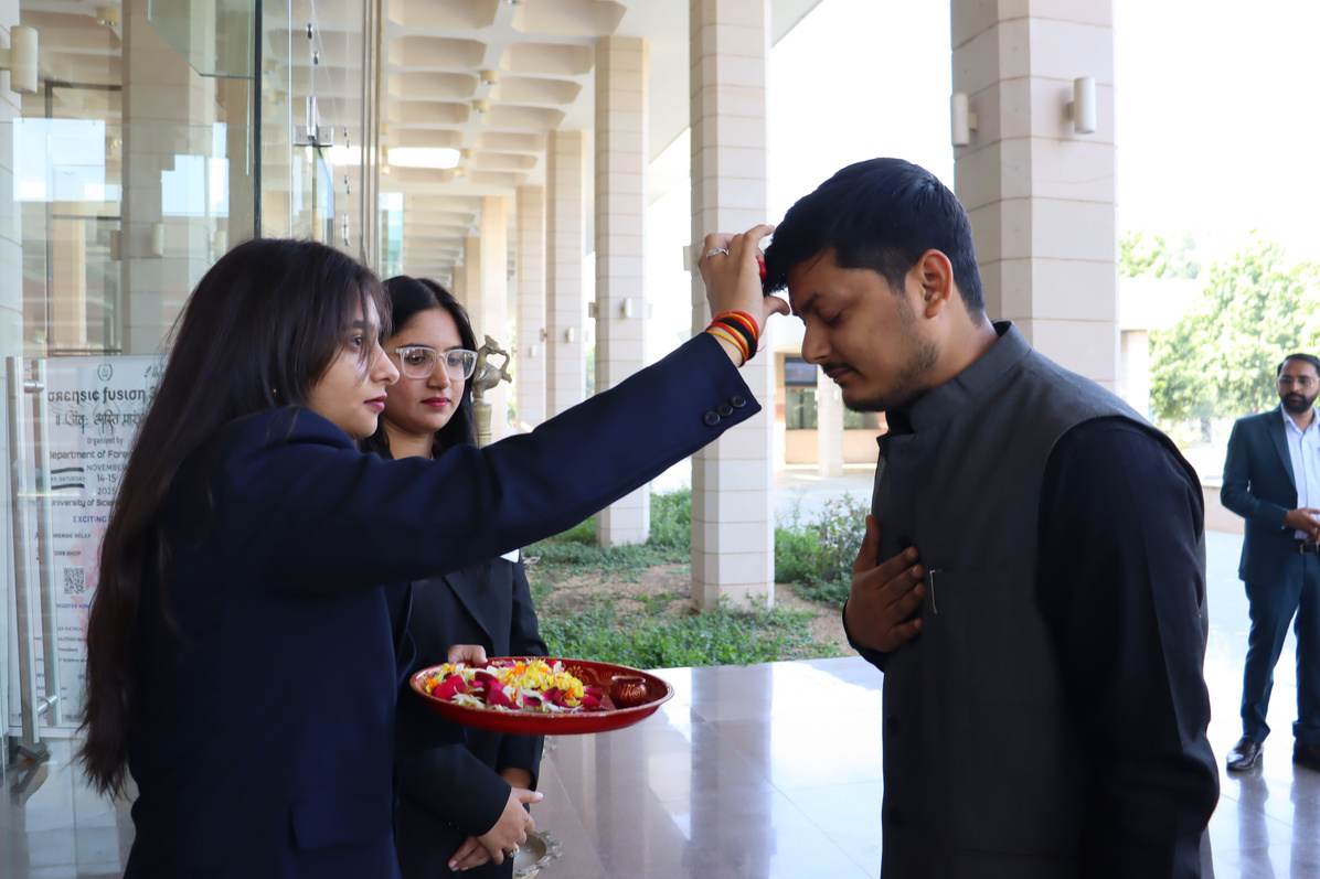 Traditional welcome for the invited expert