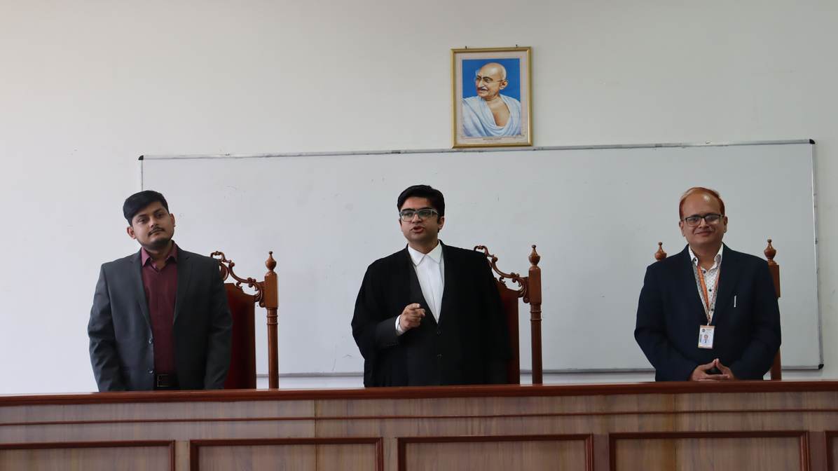 Courtroom advocacy before the expert panel